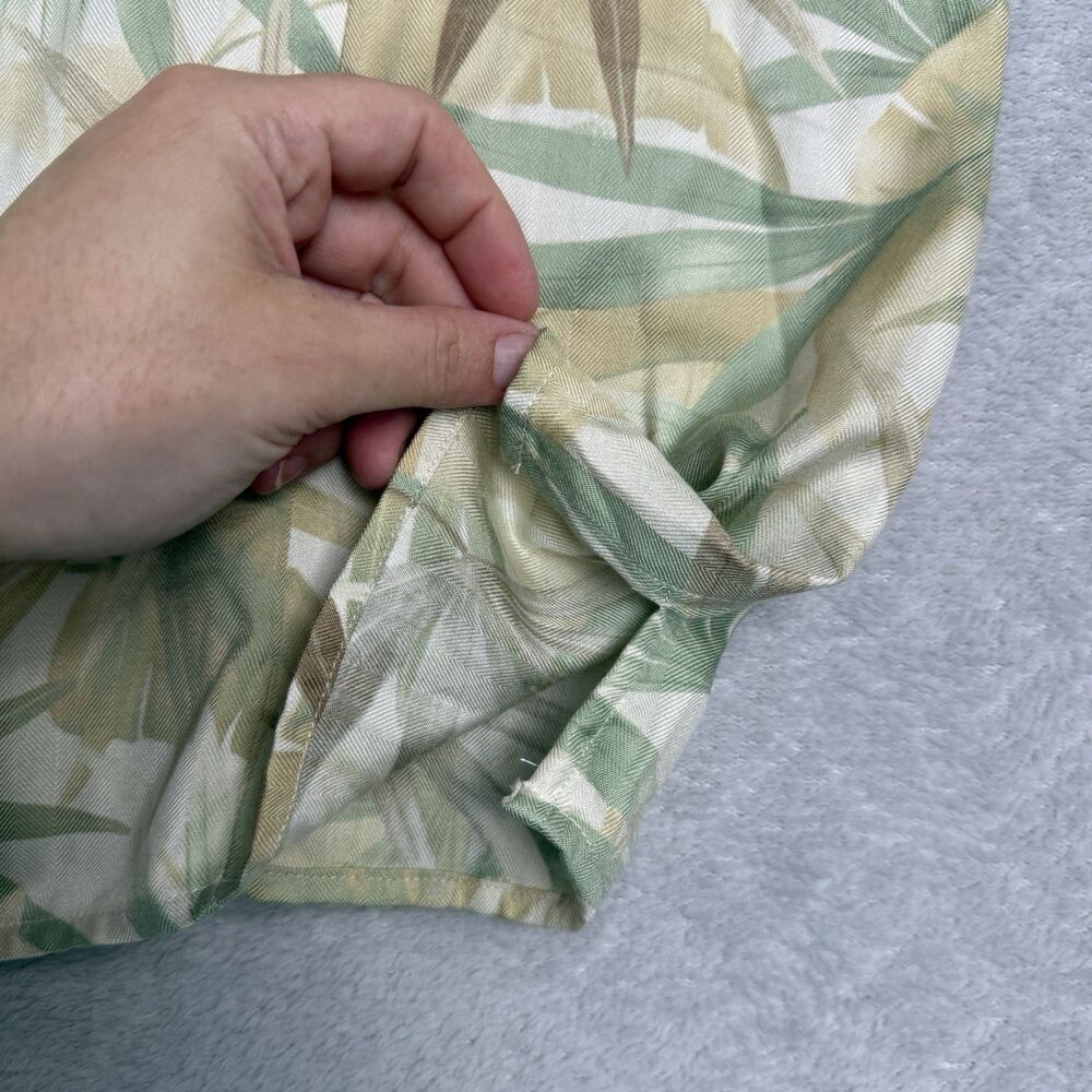 Vtg Silk Blend Hawaiian Camp Shirt Womens XL Neutral Vacation Retro Summer Palm - Picture 3 of 11